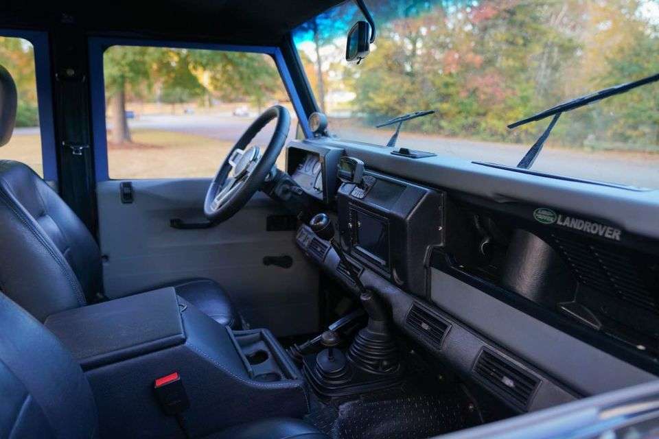 1997 Land Rover Defender 130 Pickup LHD