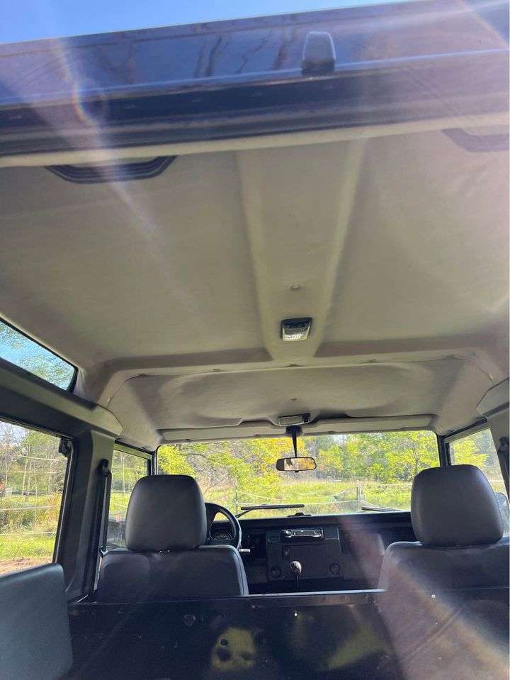 1998 Land Rover Defender 90 LHD
