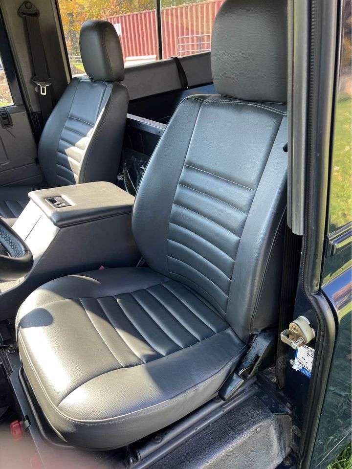 1998 Land Rover Defender 90 LHD