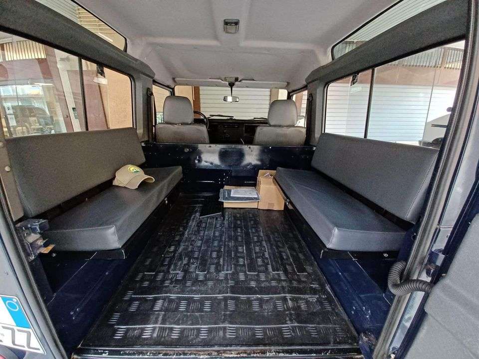 1998 Land Rover Defender 90 LHD