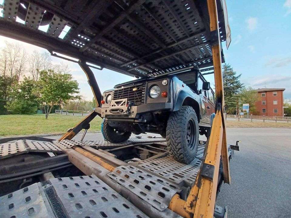 1998 Land Rover Defender 90 LHD