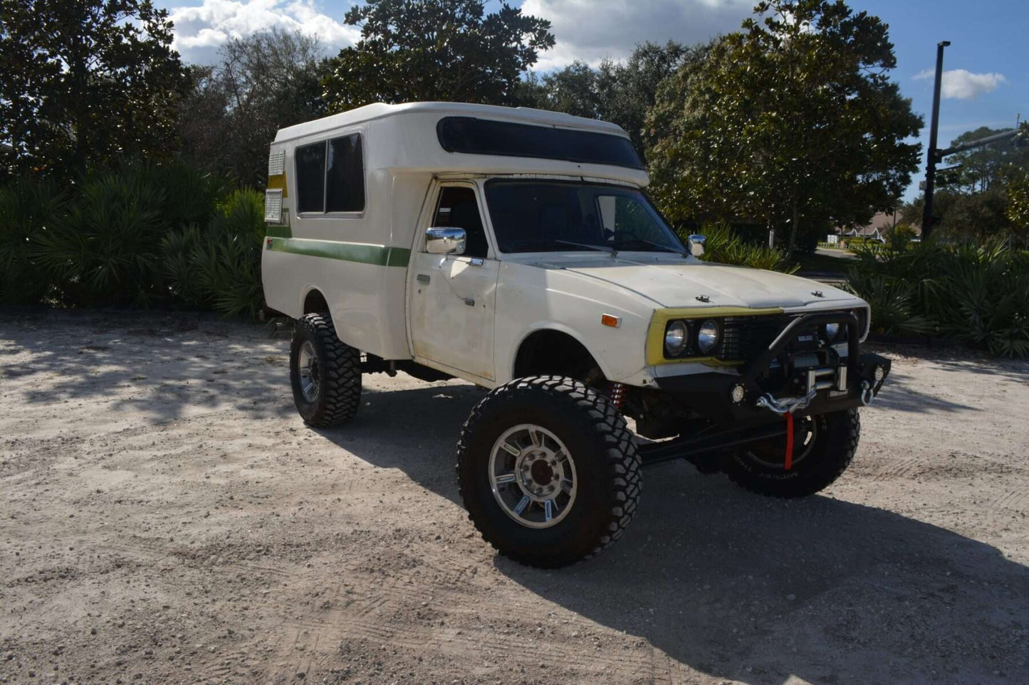 1973 Toyota Hilux Chinook 4x4 LS Swap