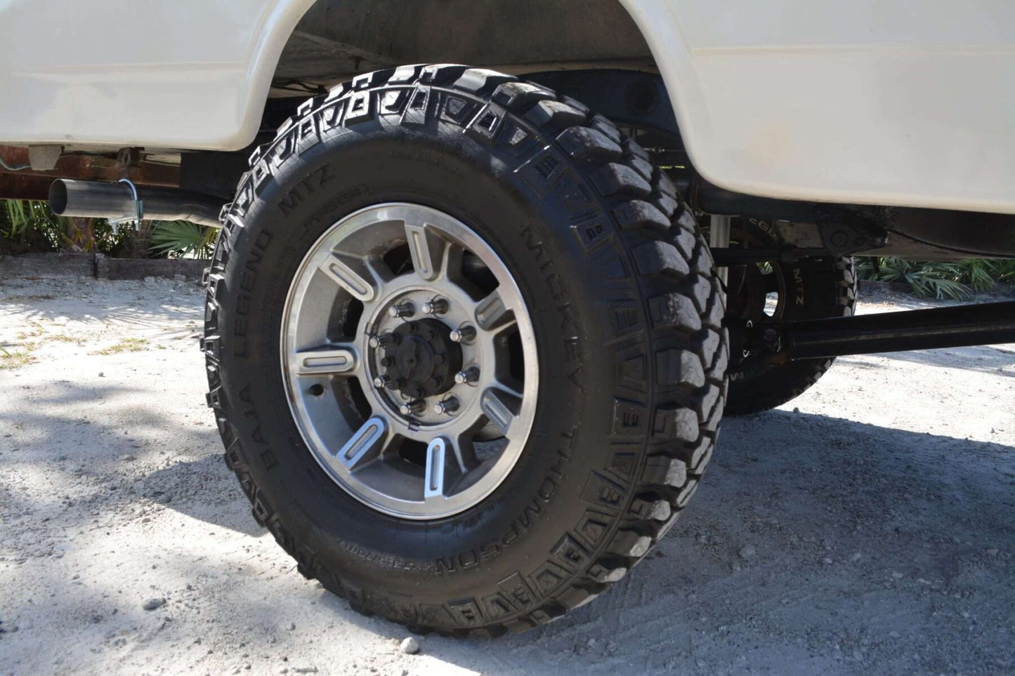 1973 Toyota Hilux Chinook 4x4 LS Swap