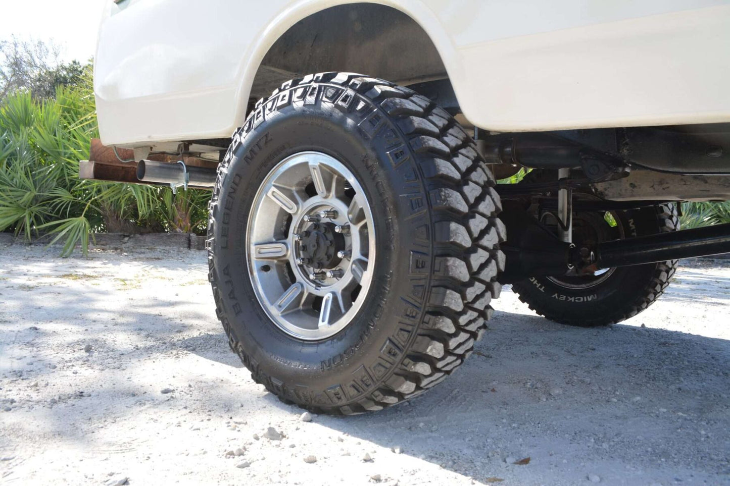 1973 Toyota Hilux Chinook 4x4 LS Swap
