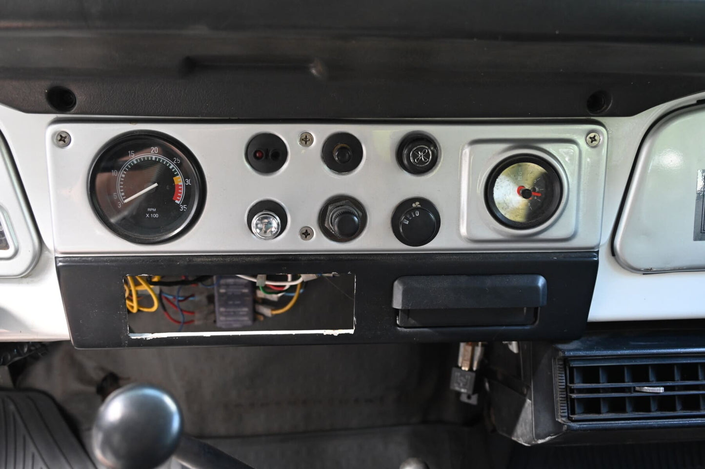 1990 Toyota Land Cruiser FJ 43 Bandeirante