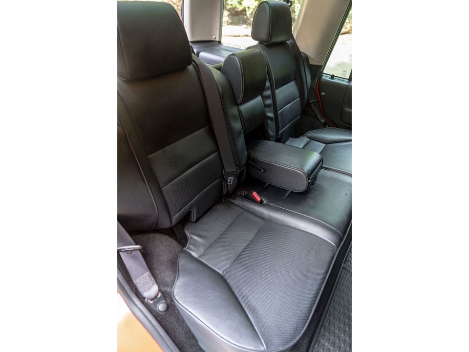 2004 Land Rover Discovery G4 Challenge