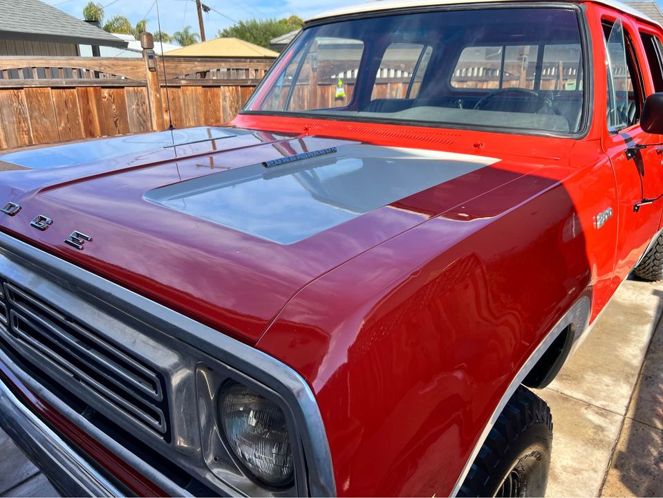 1973 Dodge W200 Power Wagon