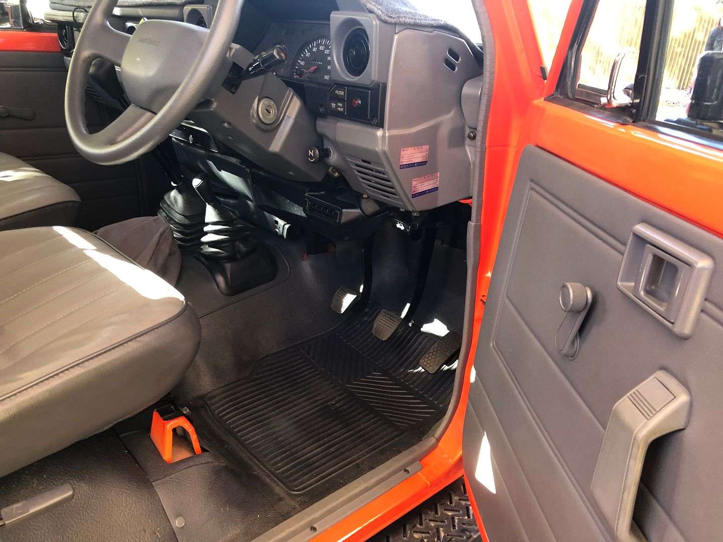 1994 Toyota Land Cruiser HZJ75 Troop Carrier