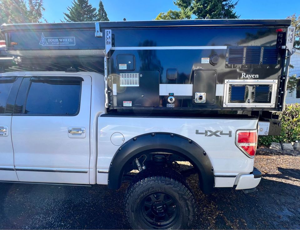 2013 Ford F150 SuperCrew Cab Platinum Pickup, Camper