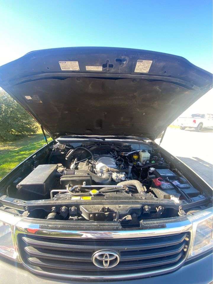 2000 Toyota Land Cruiser 100 Series