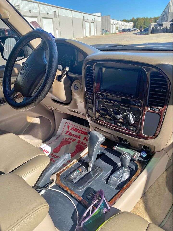 2000 Toyota Land Cruiser 100 Series