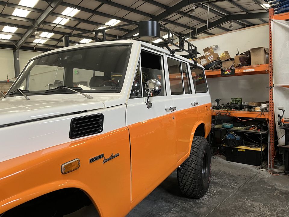 1970 Toyota Land Cruiser FJ55 (Restomod)