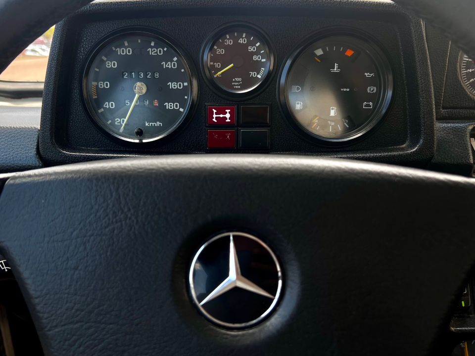 1986 Mercedes-Benz 280GE G Class Wagon; 5 Speed