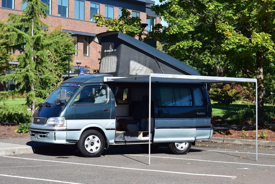 1996 Toyota HiAce Cruising Cabin Pop Top Camper (RHD)