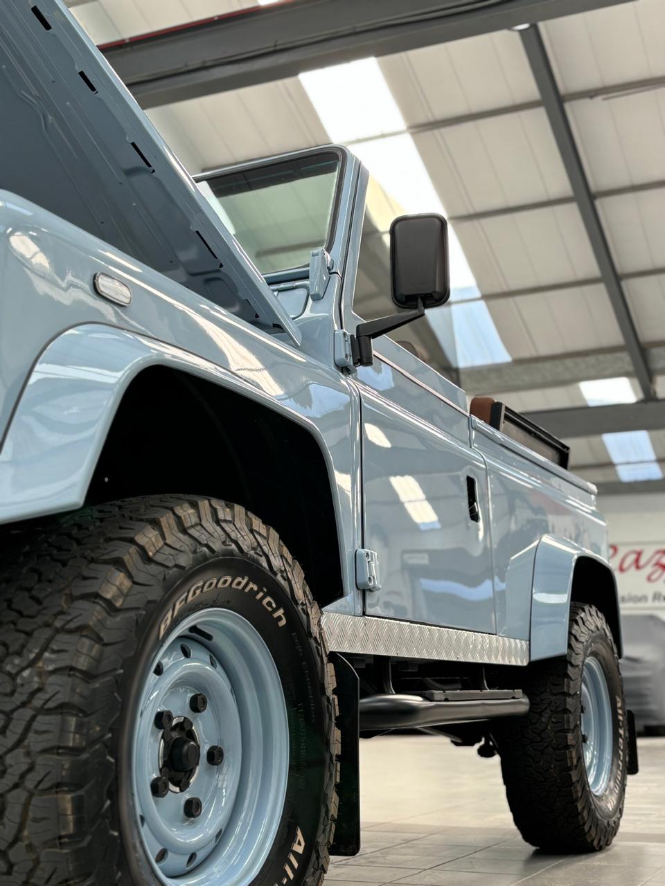 1999 Land Rover Defender