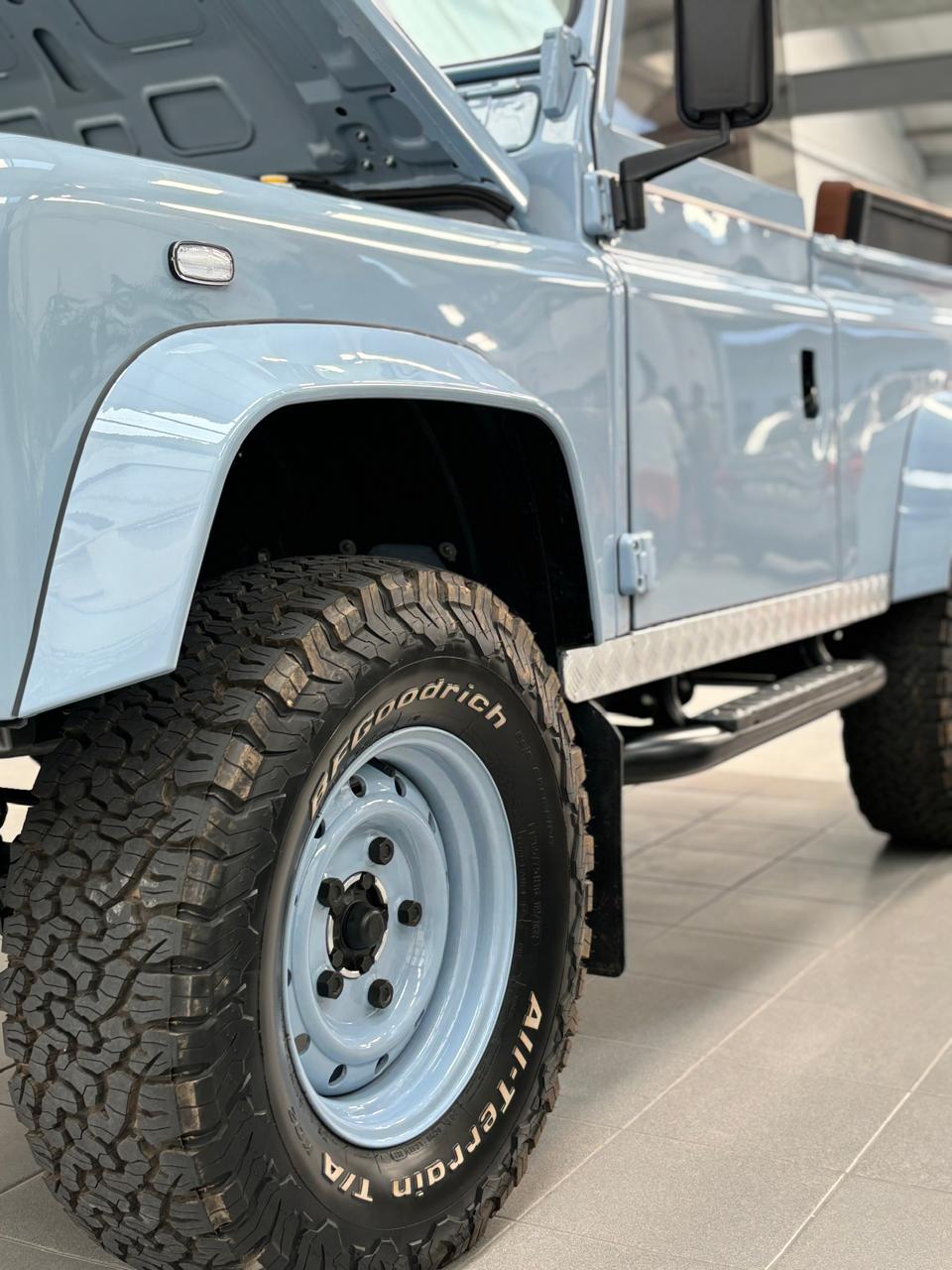 1999 Land Rover Defender