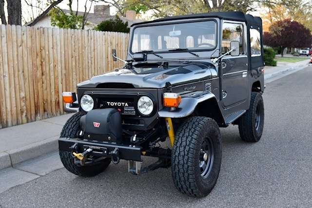 1975 Toyota Land Cruiser FJ40 Diesel Swap