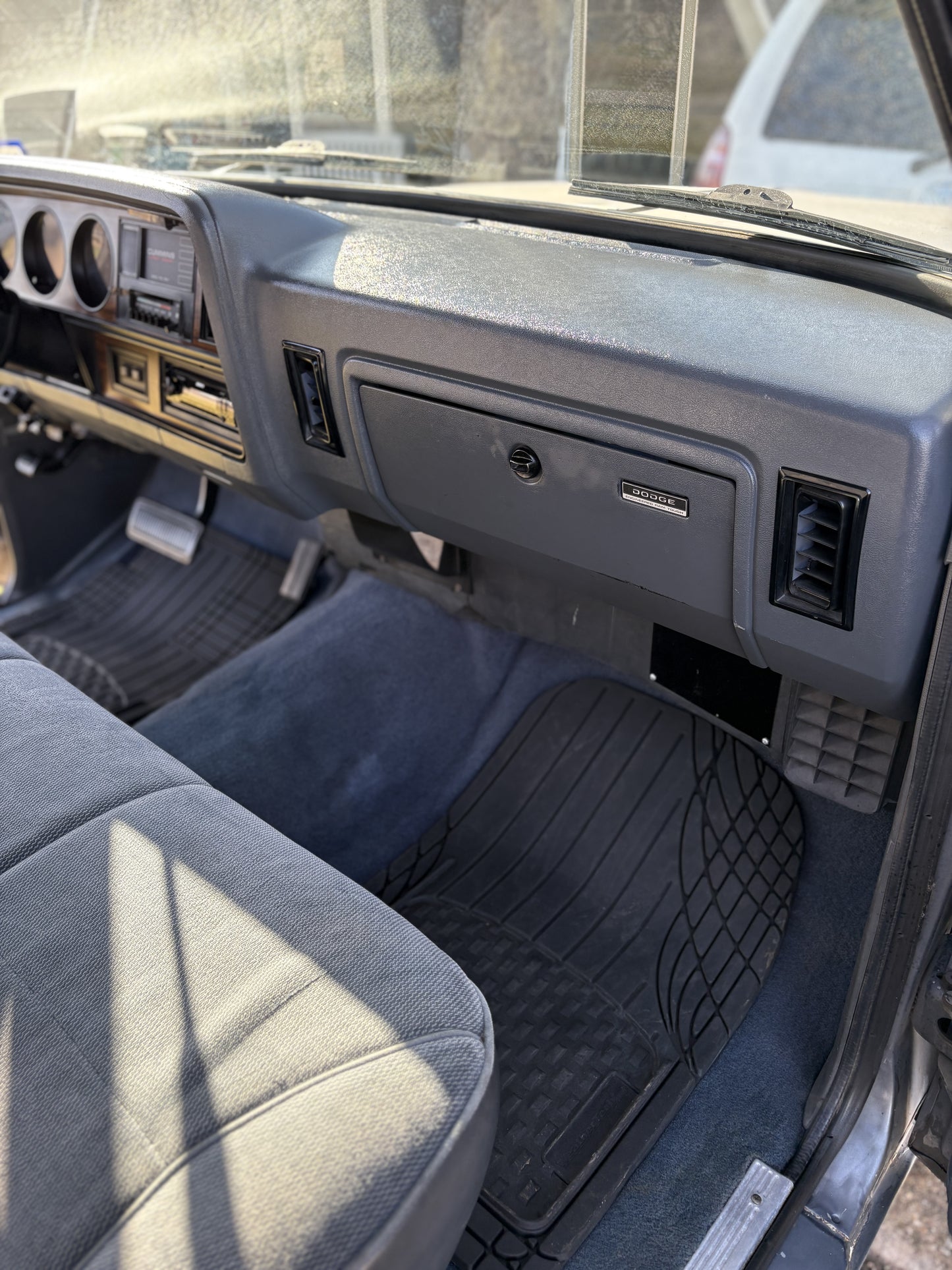 1991.5 Dodge D250