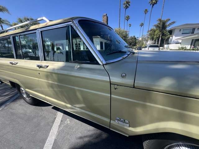1971 Jeep Wagoneer (Survivor)