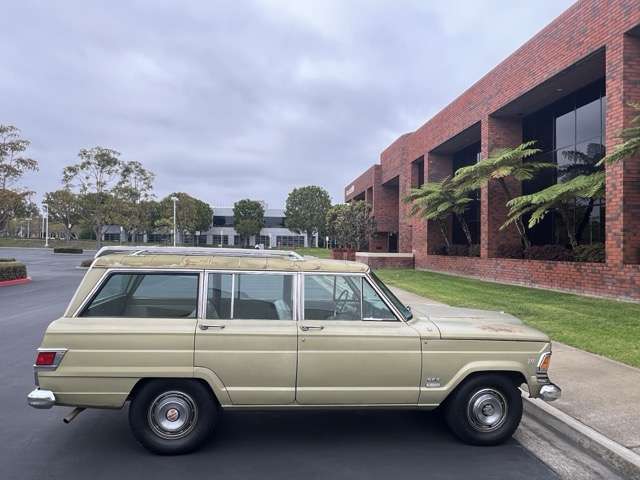 1971 Jeep Wagoneer (Survivor)