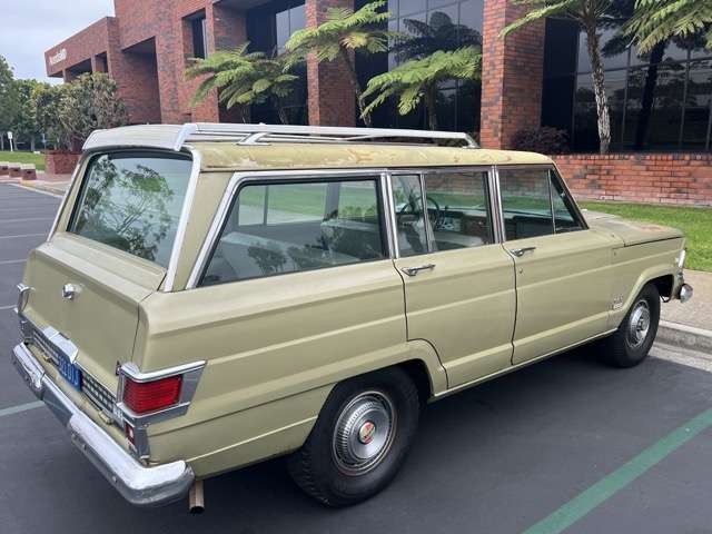 1971 Jeep Wagoneer (Survivor)
