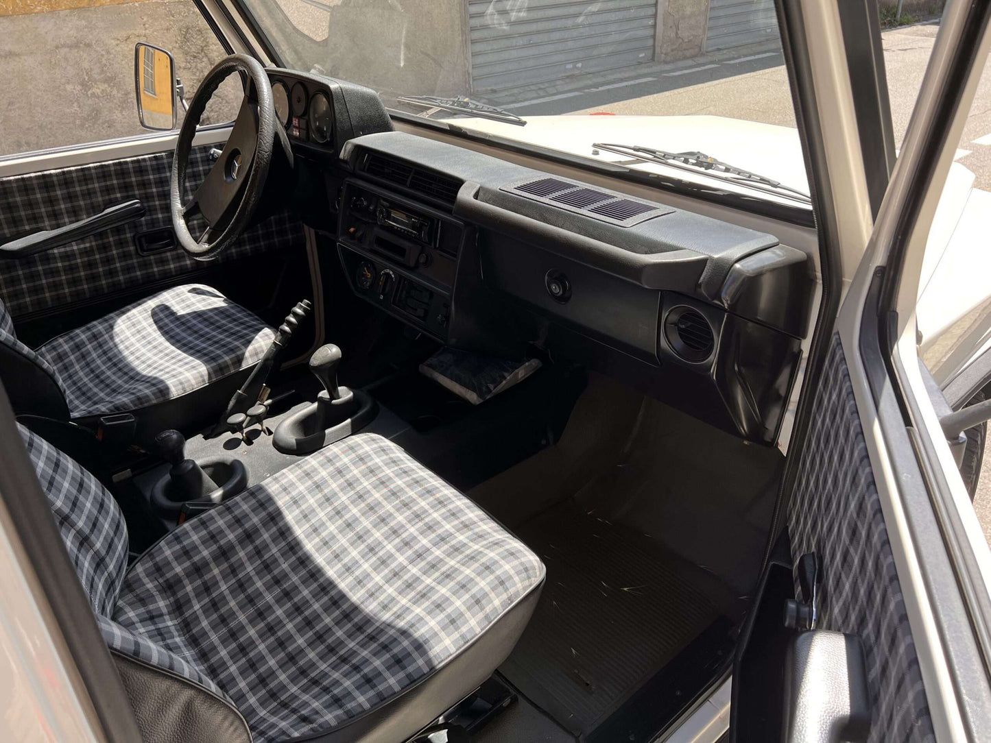 1982 Mercedes-Benz 240GD