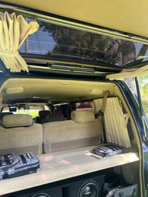1995 Nissan Caravan Royal - JDM RHD