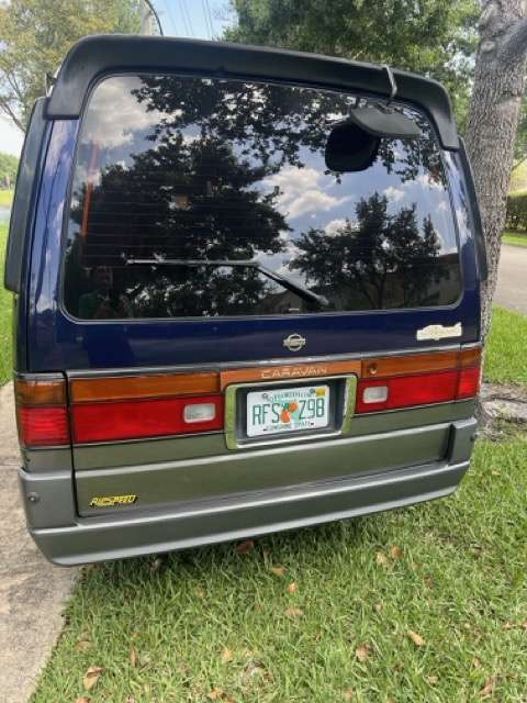 1995 Nissan Caravan Royal - JDM RHD