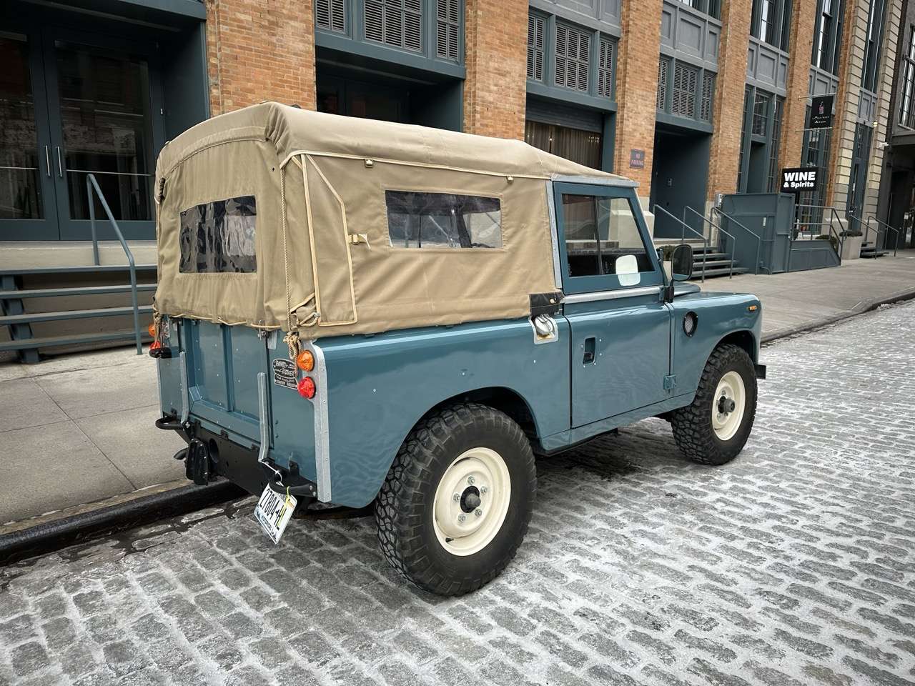 1983 Land Rover Series III 88 Diesel LHD