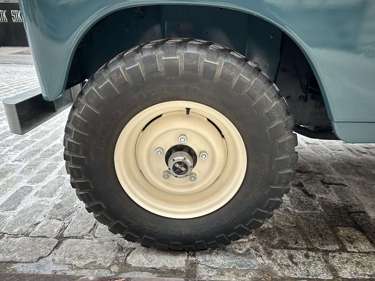 1983 Land Rover Series III 88 Diesel LHD