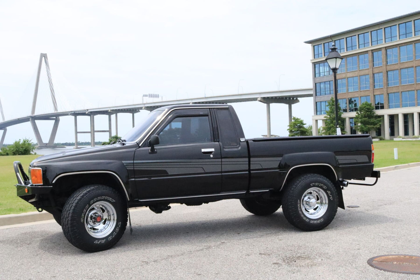 1986 Toyota Pickup SR5