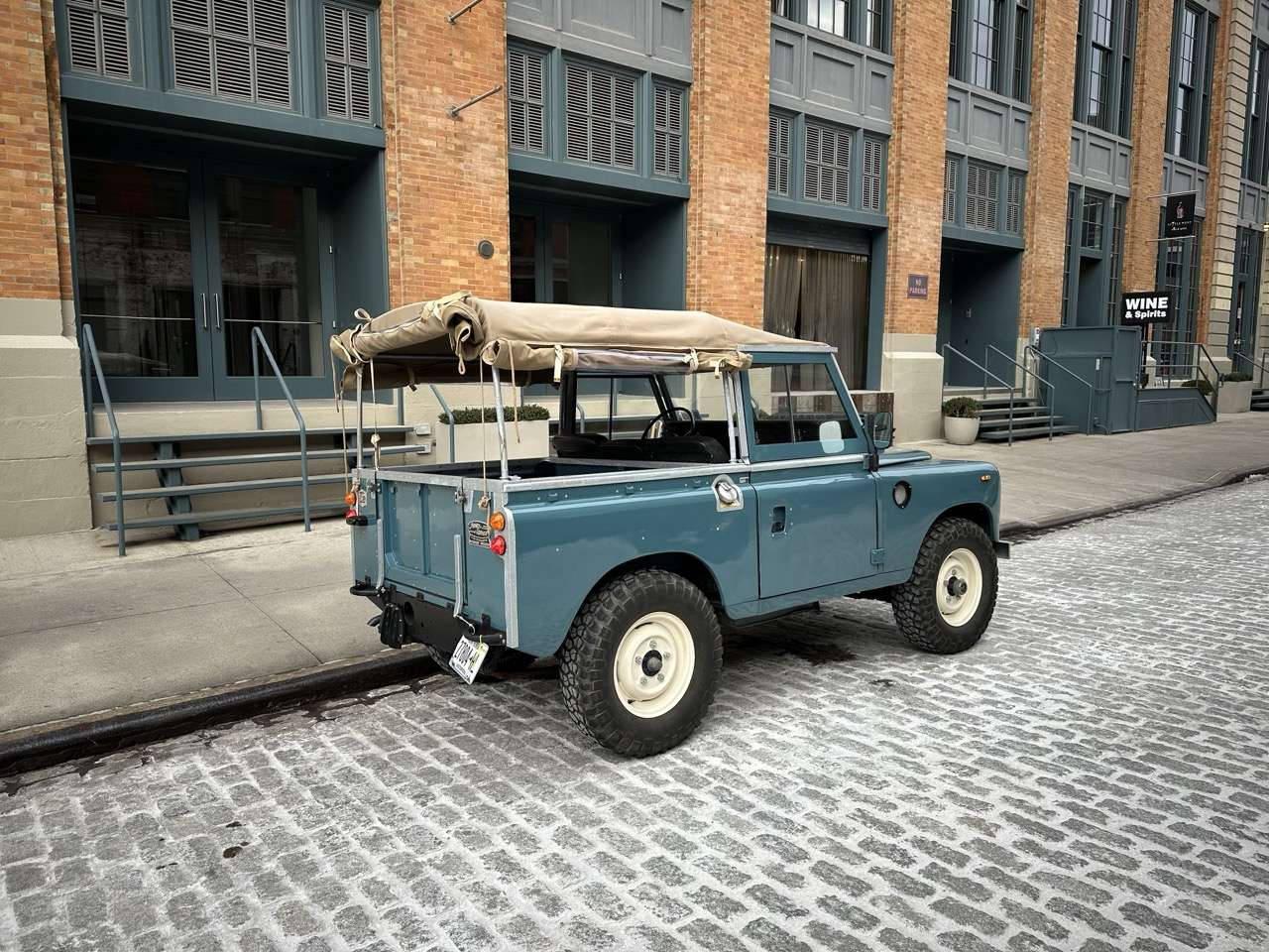 1983 Land Rover Series III 88 Diesel LHD
