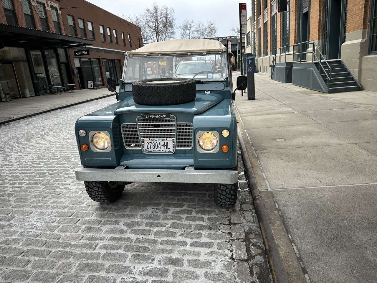 1983 Land Rover Series III 88 Diesel LHD
