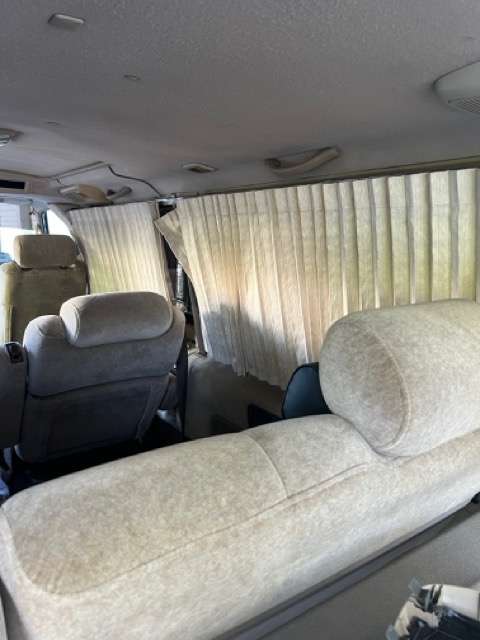 1995 Nissan Caravan Royal - JDM RHD