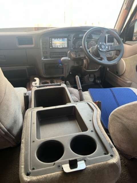 1995 Nissan Caravan Royal - JDM RHD