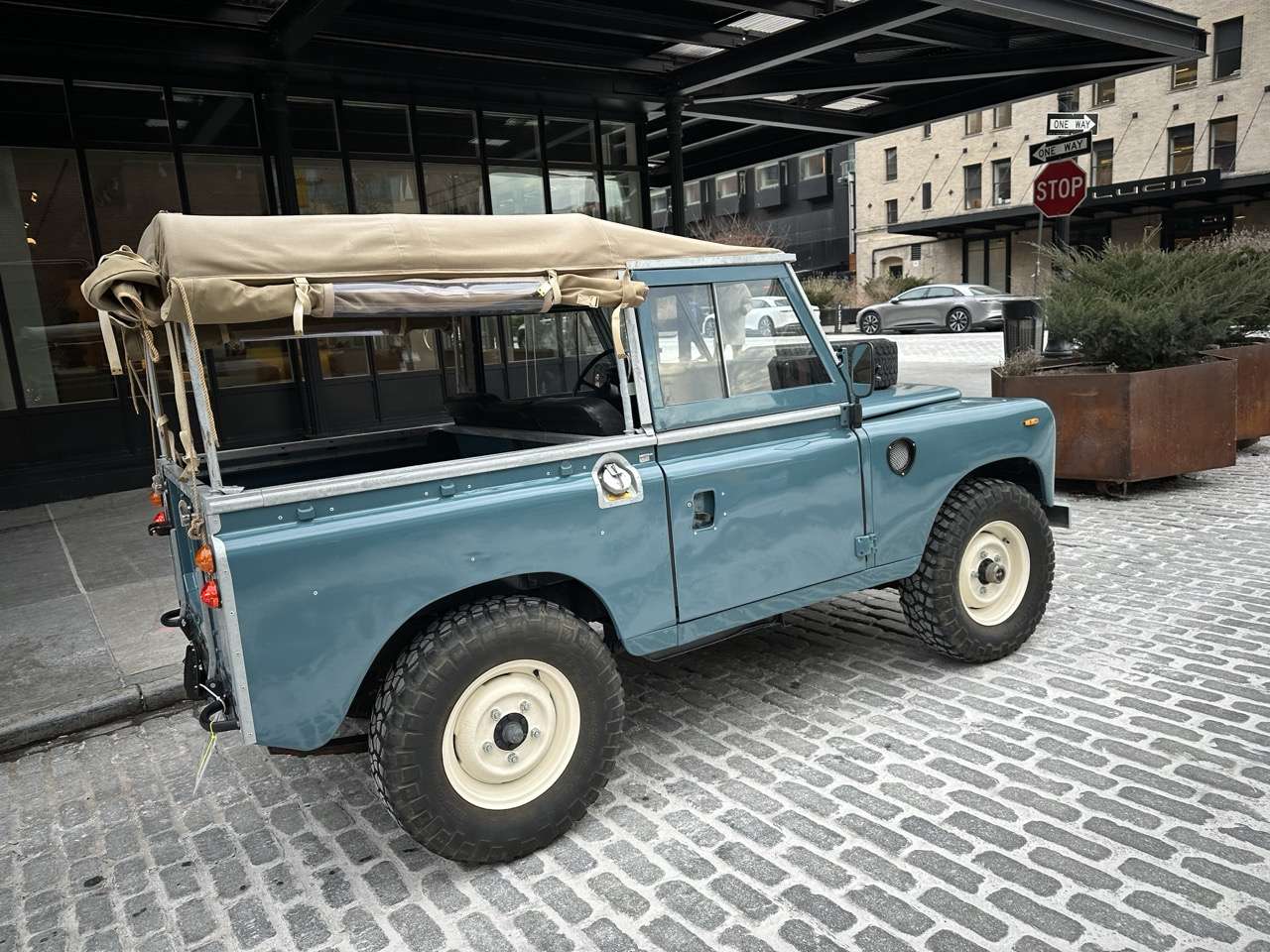 1983 Land Rover Series III 88 Diesel LHD