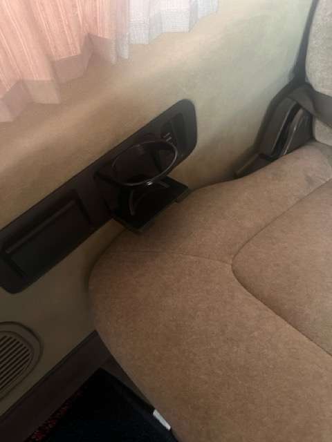 1995 Nissan Caravan Royal - JDM RHD