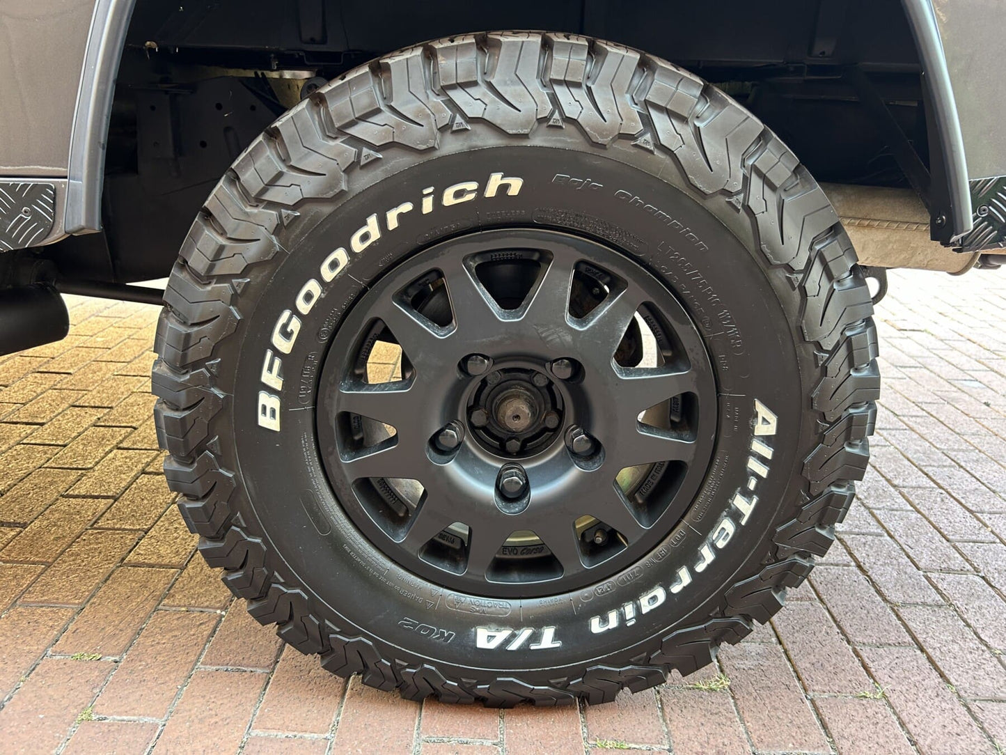 1992 Land Rover Defender 110 LHD