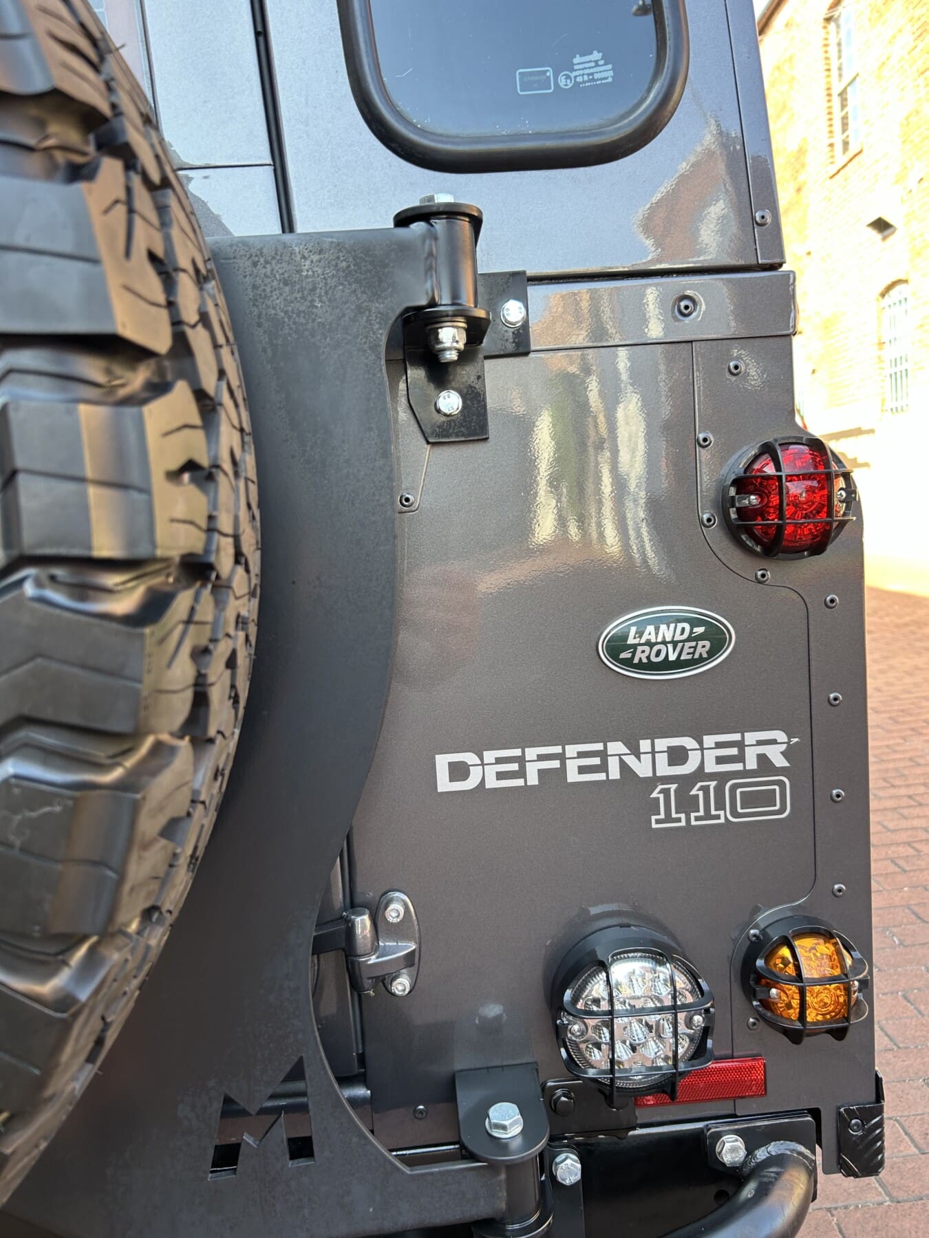 1992 Land Rover Defender 110 LHD