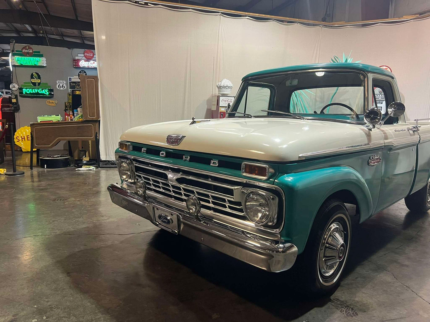 1965 Ford F100