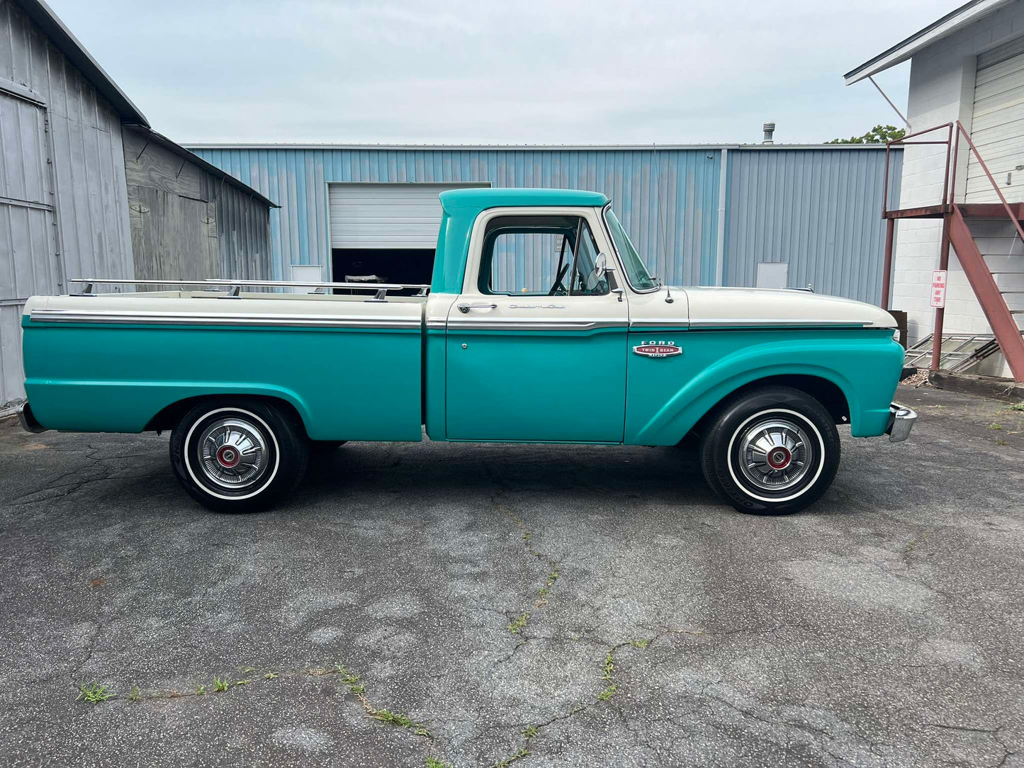 1965 Ford F100