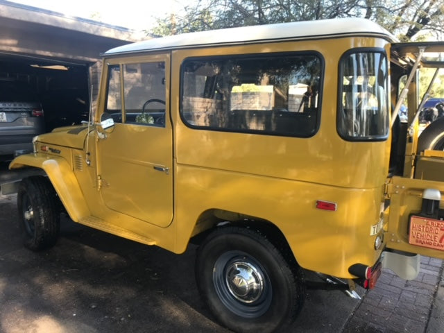 1974 Toyota FJ40 Land Cruiser