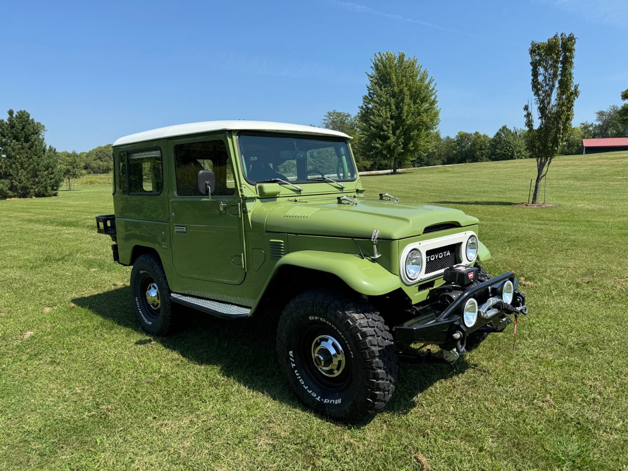 1977 Toyota FJ40 V8