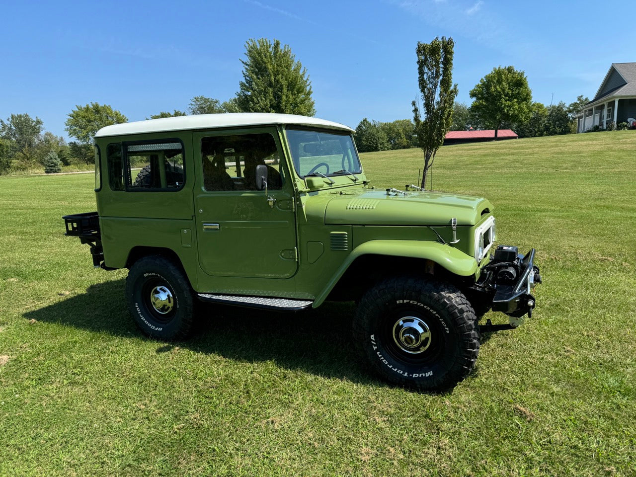 1977 Toyota FJ40 V8