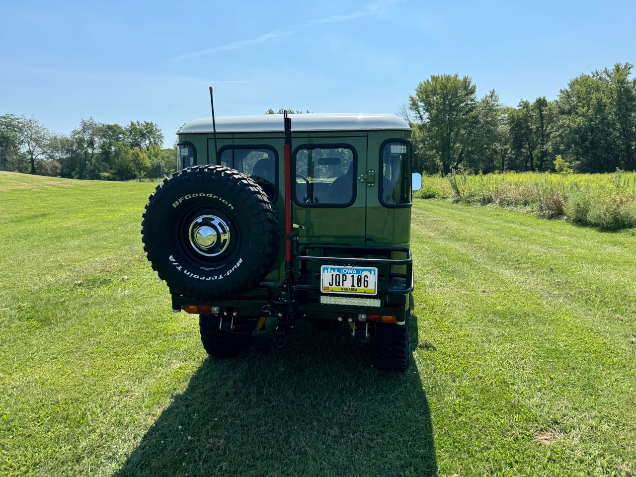 1977 Toyota FJ40 V8