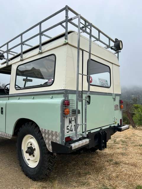 1973 Land Rover Series IIA 88 (Prior Restoration)