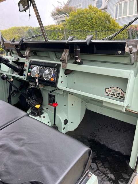1973 Land Rover Series IIA 88 (Prior Restoration)