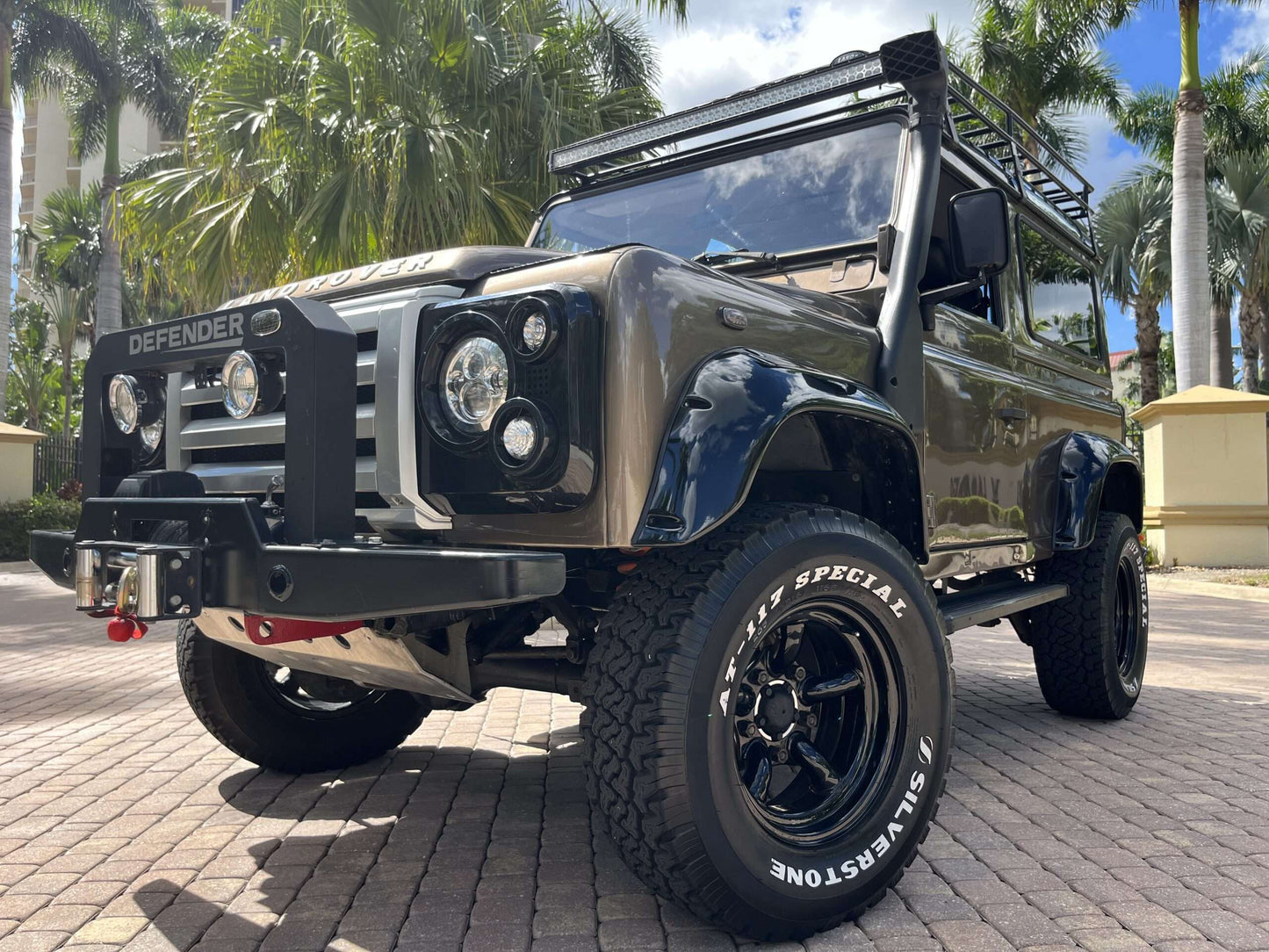 1989 Land Rover Defender 90 LHD