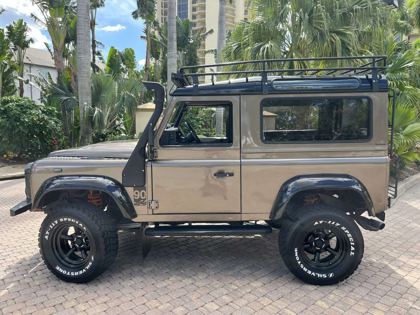 1989 Land Rover Defender 90 LHD