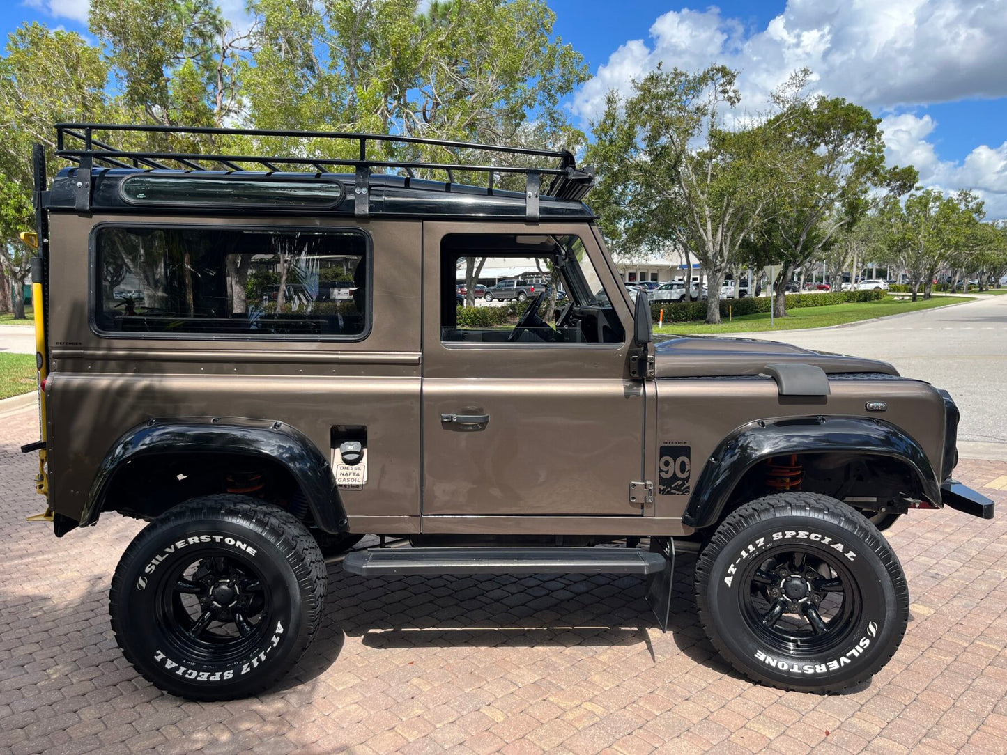 1989 Land Rover Defender 90 LHD